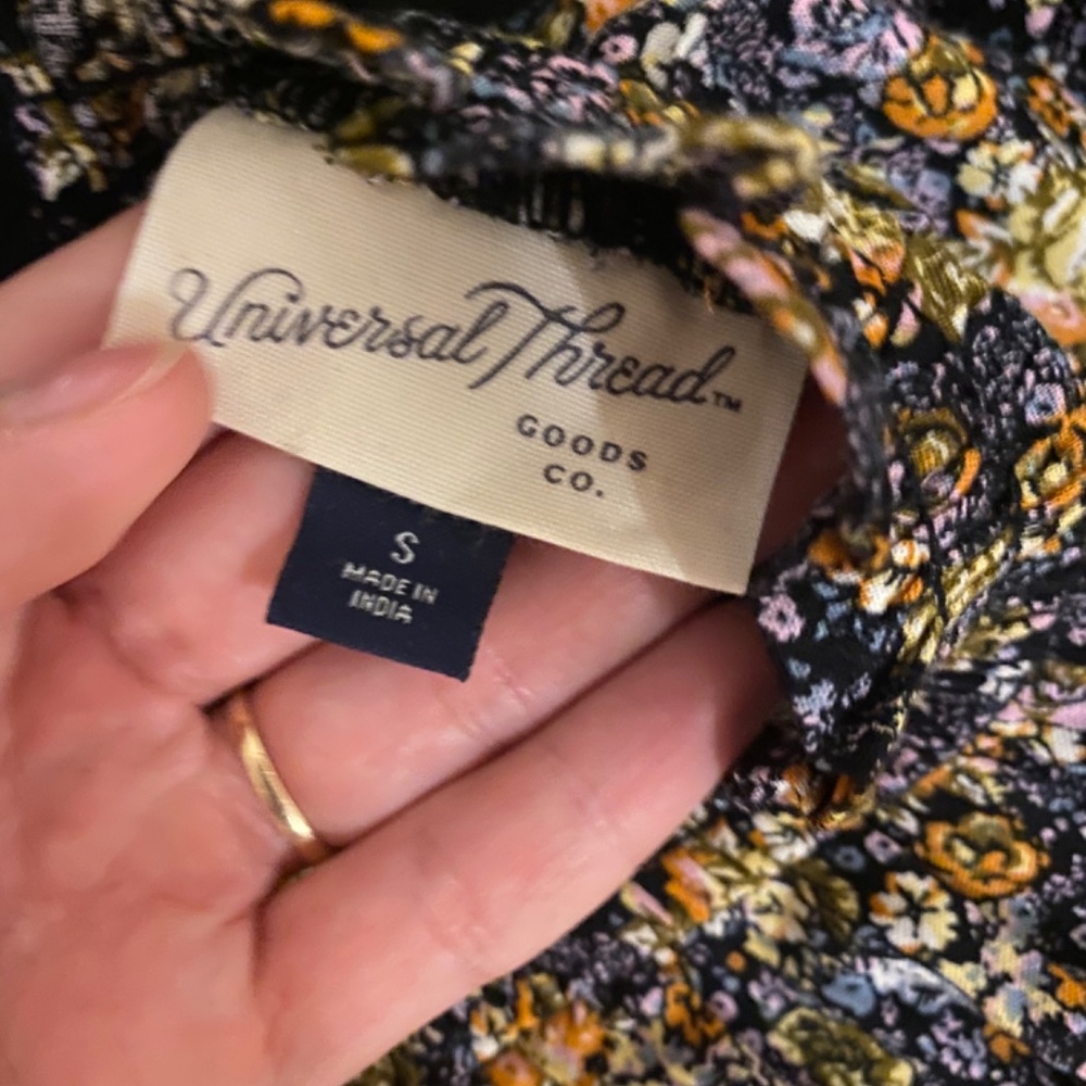 Universal Threads Floral Ruffle Maxi Dress - Picture 7 of 8